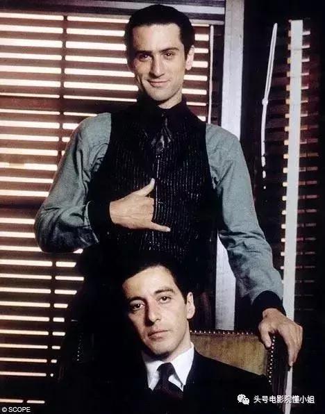 口碑火爆的小丑到底是怎样的神作,口碑炸裂的小丑是一部什么电影