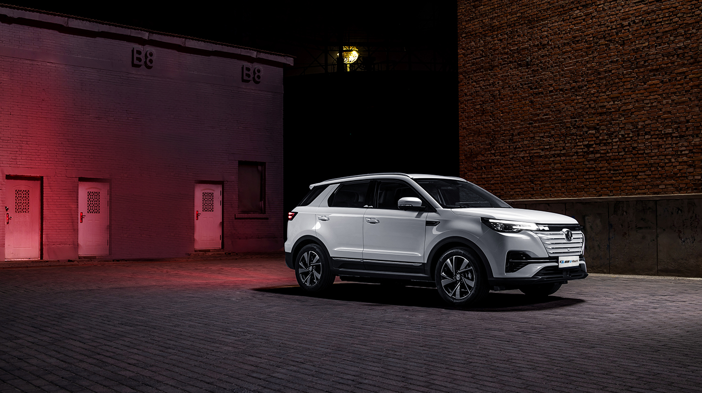 长安cs55纯电版续航605公里落地价,长安cs55纯电版深度评测