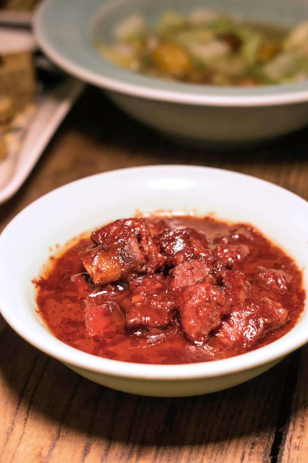 吃为人生第一大事，跟着周刊走近祖国各地的年夜饭吧