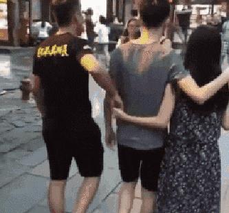 新娘开心的搞笑视频,搞笑gif开心一刻女司机上车