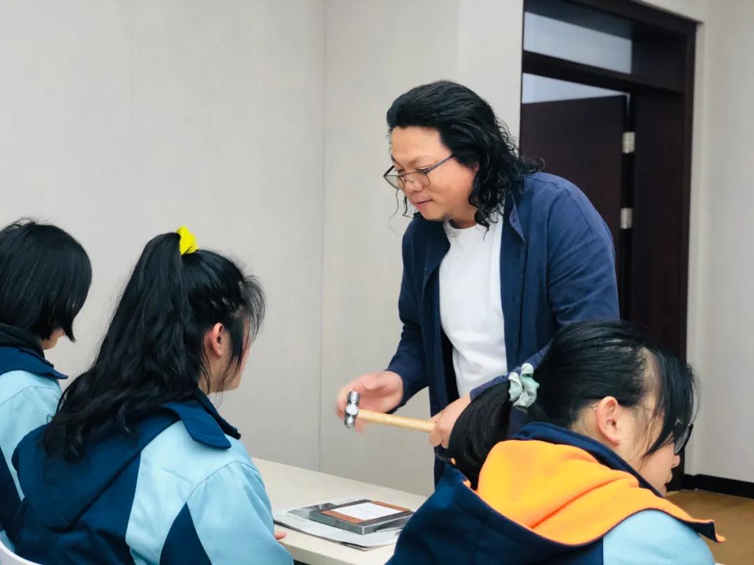 一生只画肖像画,一生只画一幅山水