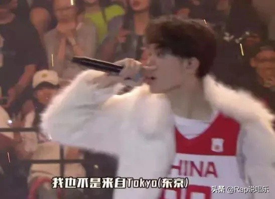 药水哥rapper中国新说唱现场,中国新说唱药水哥晋级视频