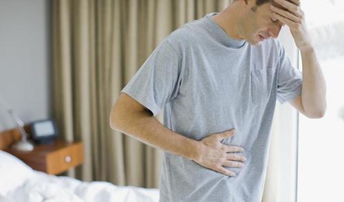 两肋痛是肝出问题吗,两肋有时痛是胆囊炎还是胃炎