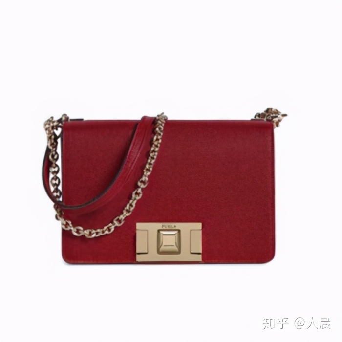 不同预算买什么品牌的包包,三千左右包包建议买什么