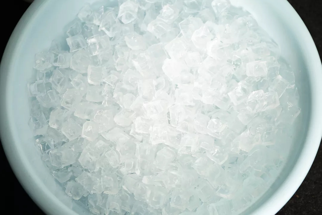 蹲马步护膝,蹲腿护膝应该选什么样的