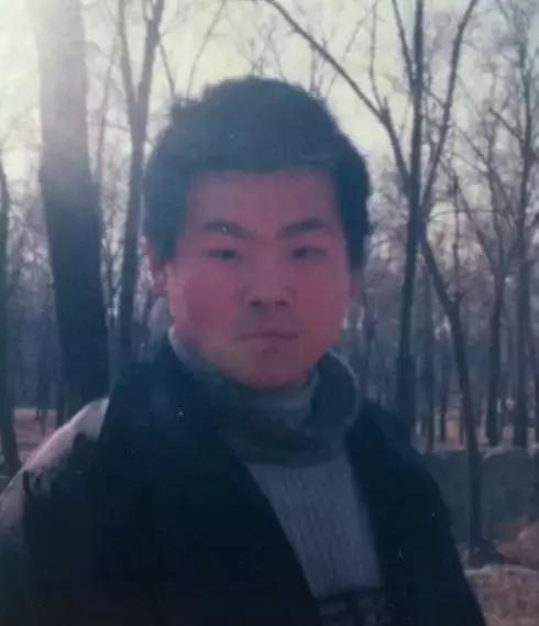 岳云鹏连续13年为郭德纲庆生,郭德纲岳云鹏在同龄人中成就