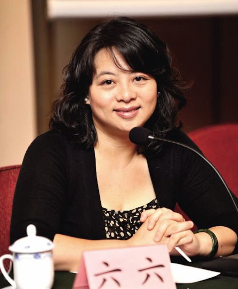 吴亦凡被判13年，当年力挺他的3位女名人，如今都过得怎样了？