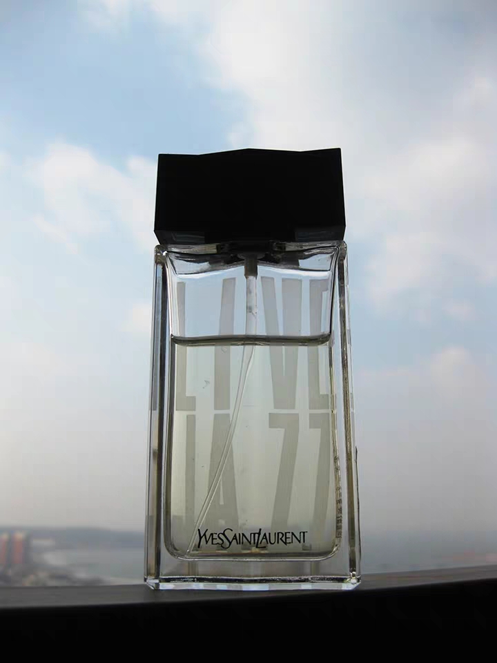 比较清香持久不刺激的男士香水,男士香水哪款最好闻并且持久度高