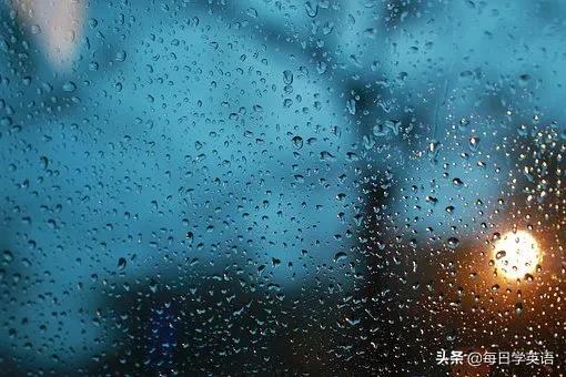 “下雨天”只会说“arainyday”?未免也太单调了