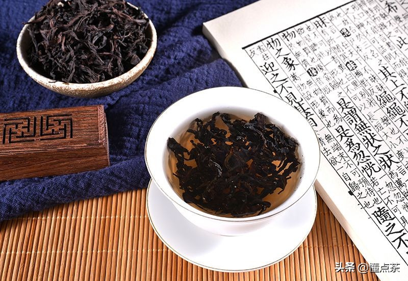 大红袍的冲泡方法和技巧,大红袍茶叶冲泡水温多少度