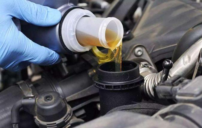 被嫌弃的国产货终于走出了国门了,曾经被看不上的国货护肤品