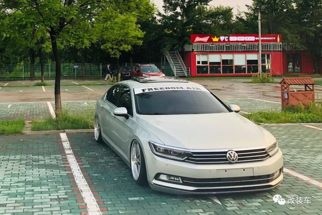 迈腾改装最佳案例图片,23款顶配380迈腾改装最佳案例