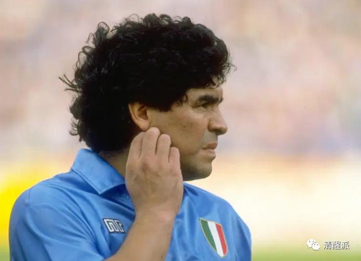 在*品毒**中陨落的马拉多纳的一生