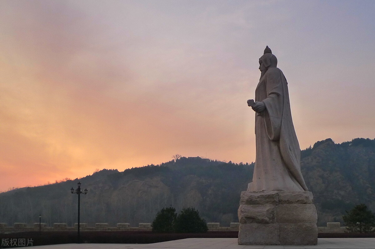 伟大的爱国将领,戚继光诗歌气势宏大,这十首诗作,充满爱国情怀