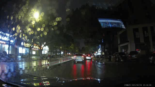 最清晰的高端4k双摄行车记录仪,4k行车记录仪拍摄视频