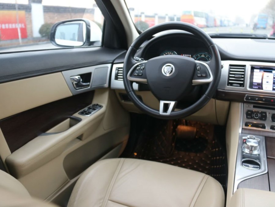 英伦捷豹xfl,捷豹六折轿车