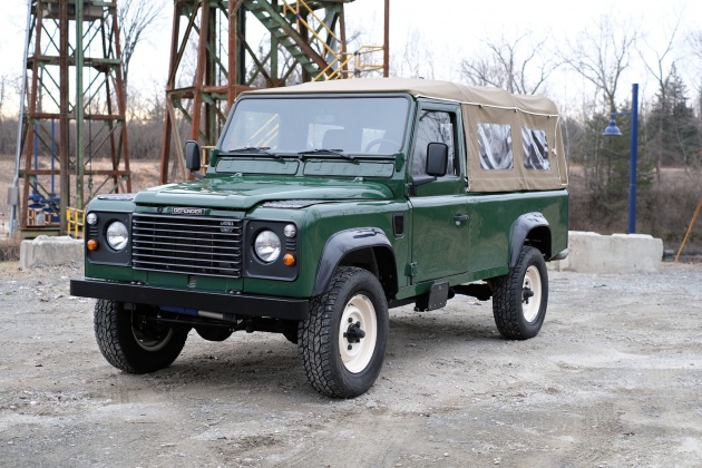 路虎卫士75年传奇版,路虎卫士成长史