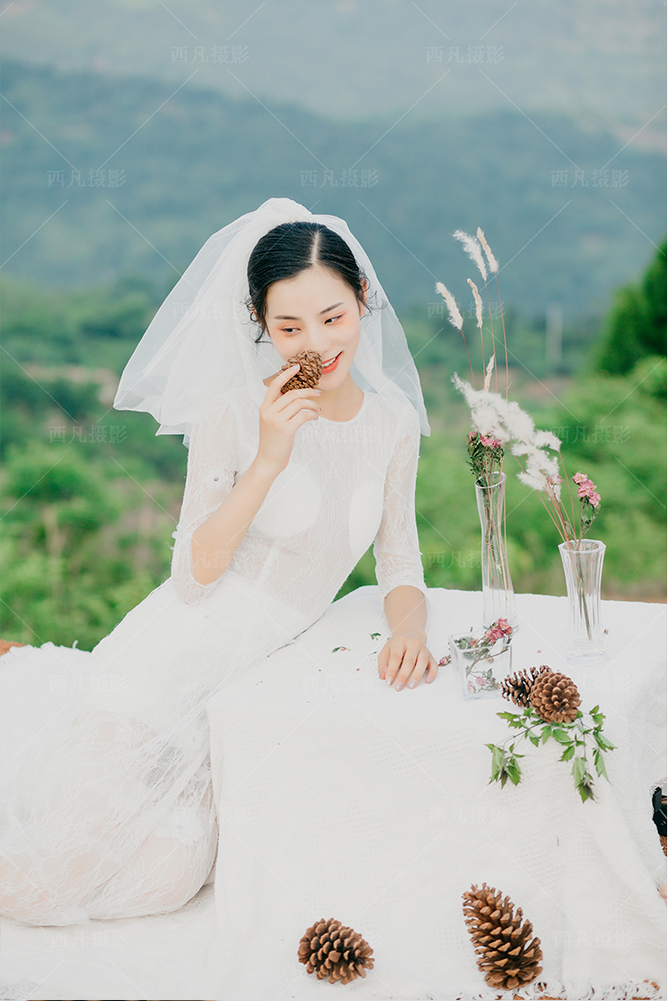 拍婚纱照的正确姿势图,拿书本拍婚纱照姿势