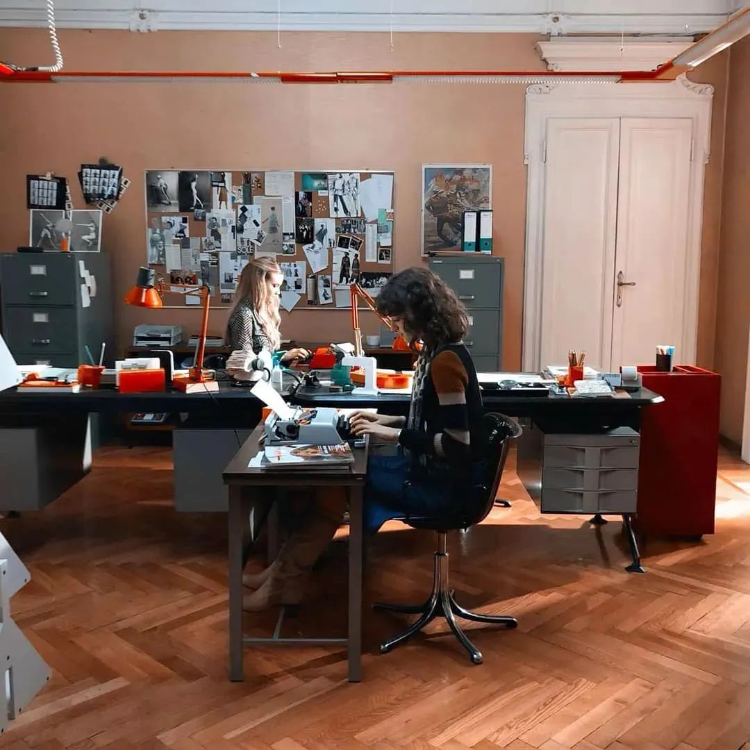 这部豆瓣9.0的《意大利制造》带我们重温时尚起源的精彩！