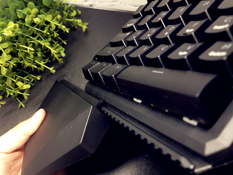 小鸡x2手柄如何玩吃鸡,gamesir盖世小鸡z2机械键盘