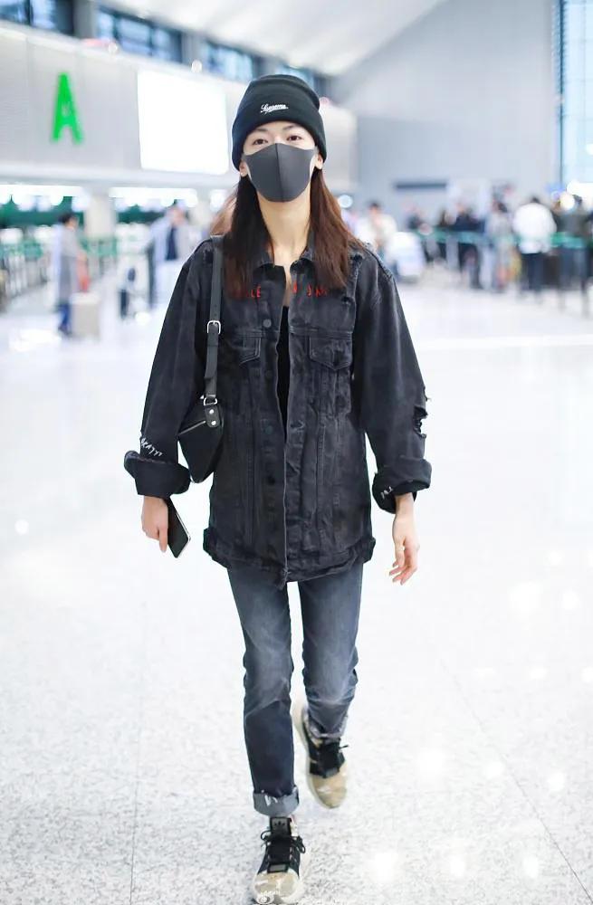 防疫造型大赛第二弹，杨幂热巴刘雯...戴口罩也挡不住的时髦感