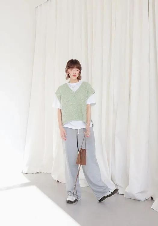 jennie穿搭冬香奈儿,求jennie同款衣服