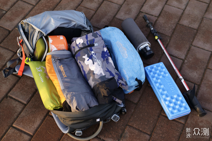 拓乐背包双肩包,拓乐户外背包