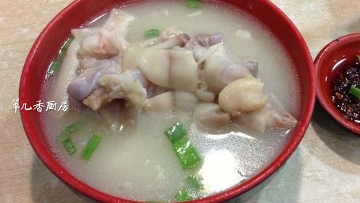 蹄花怎么炖出乳白色的汤,蹄花汤太腻怎么办