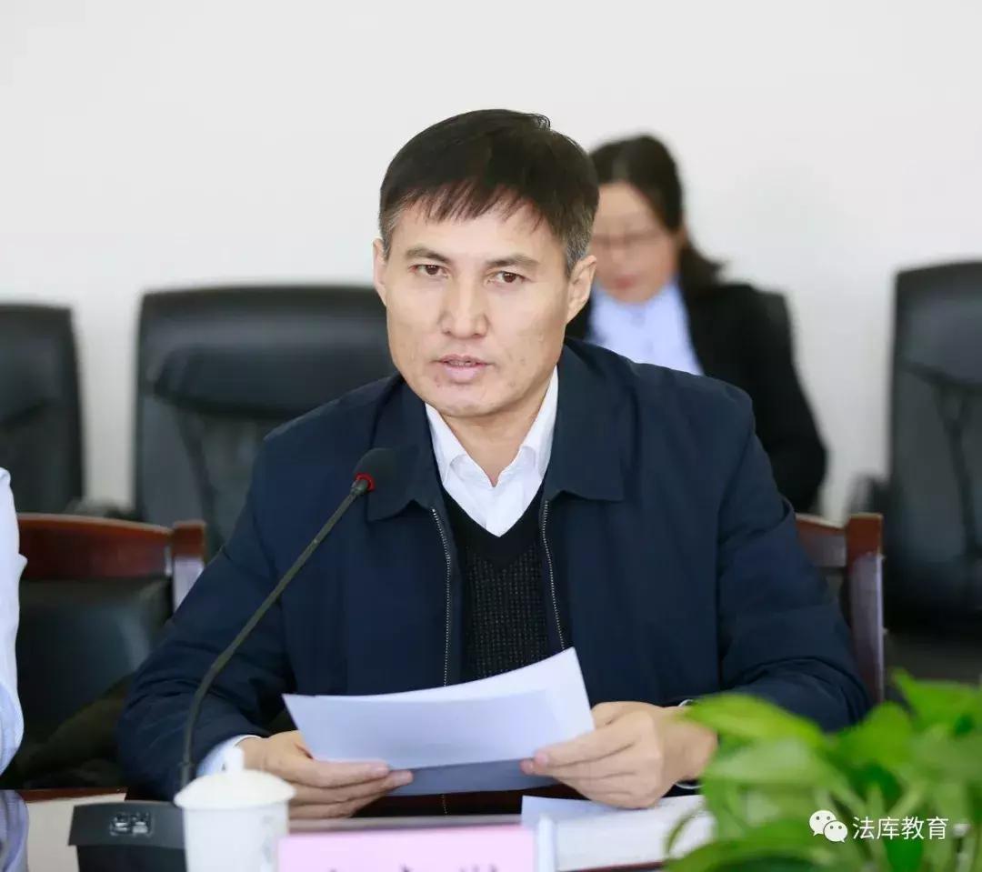 央视少儿频道联合百杰女企业家理事会赴法库开展捐资助学活动