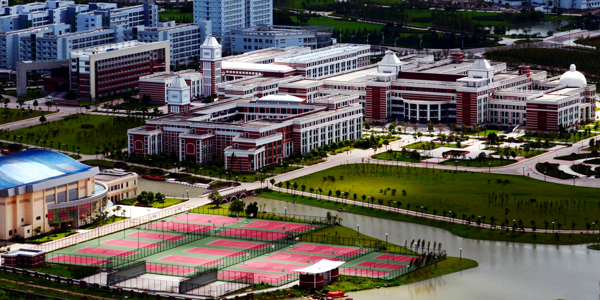 高考分数刚过本科线怎么选学校,高考刚过本科线怎么报学校