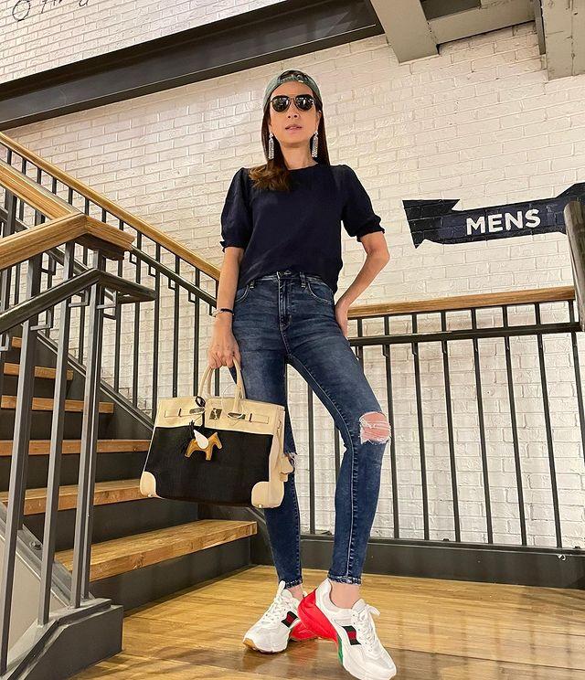 泰国名媛伍伦盼年轻时,泰国富婆伍伦身高体重