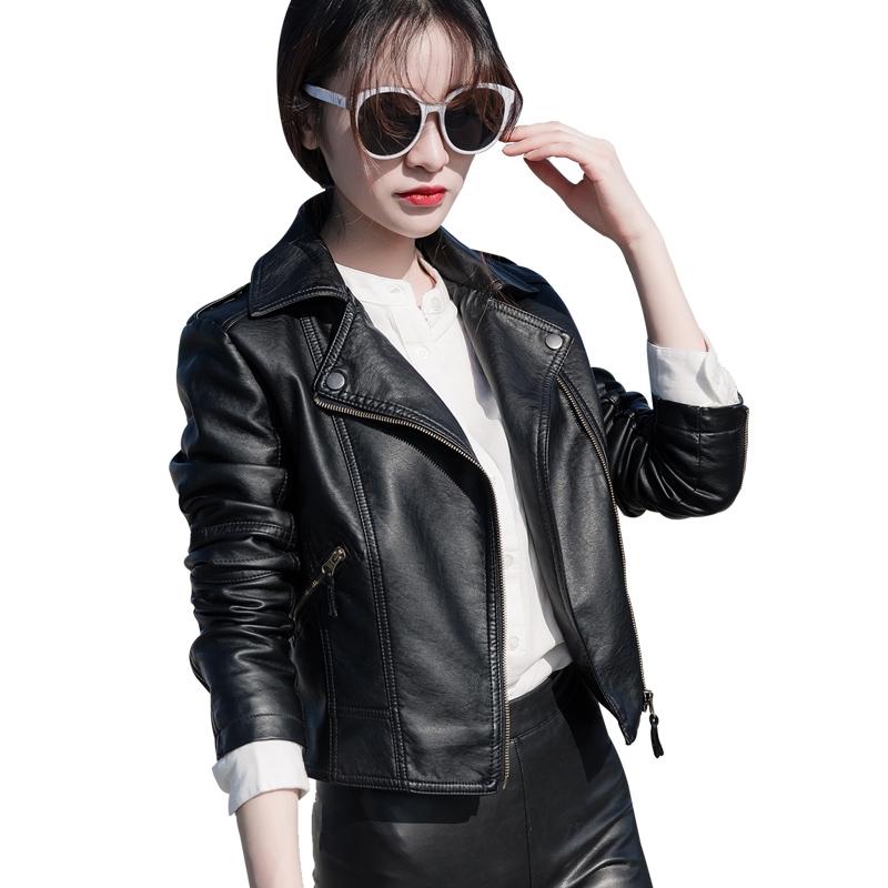 那些衣品好的姑娘，原来是用对了衣服的“软硬松紧”