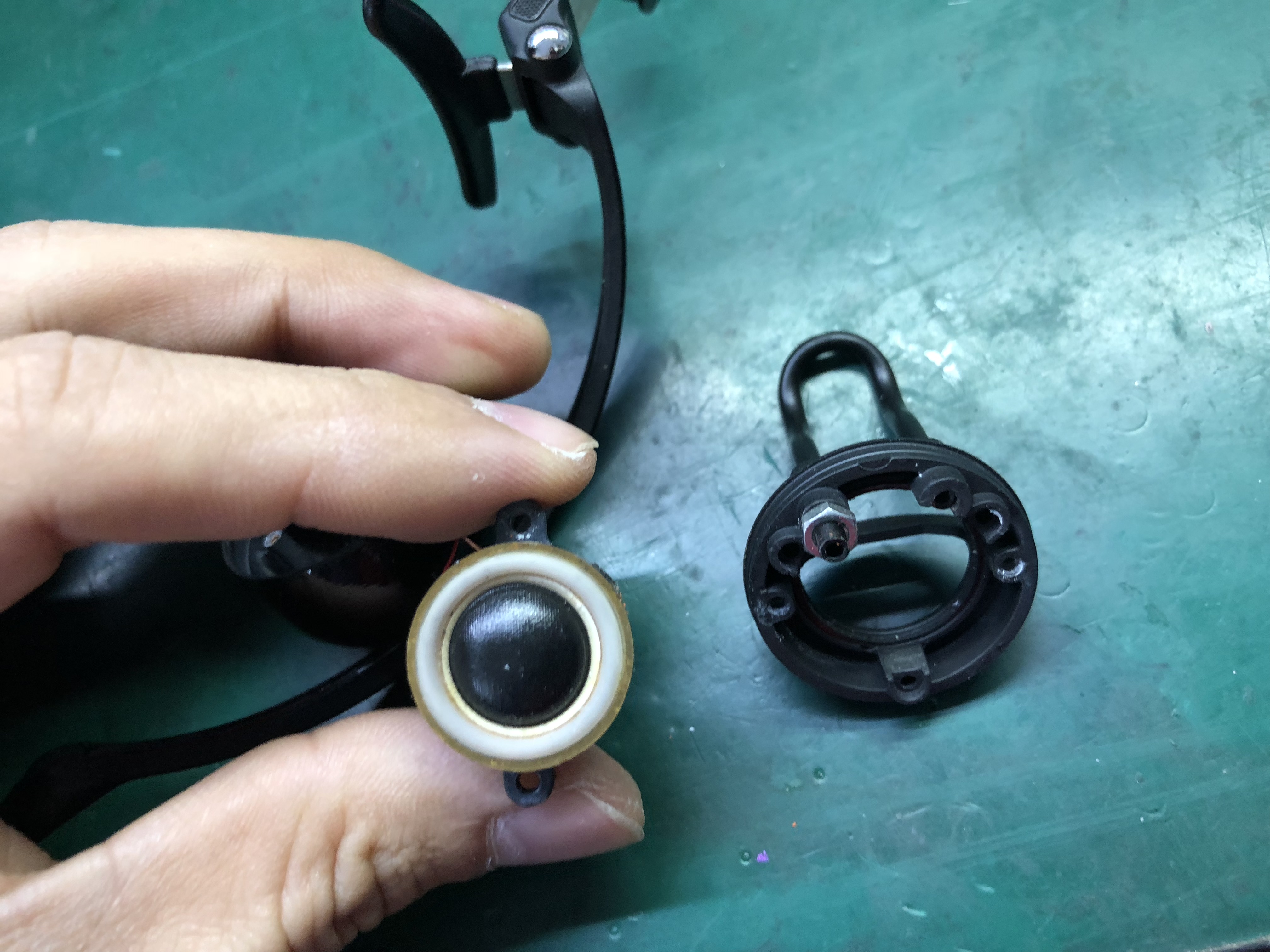 索尼x11蓝牙音箱拆解,索尼空气传导蓝牙耳机测评