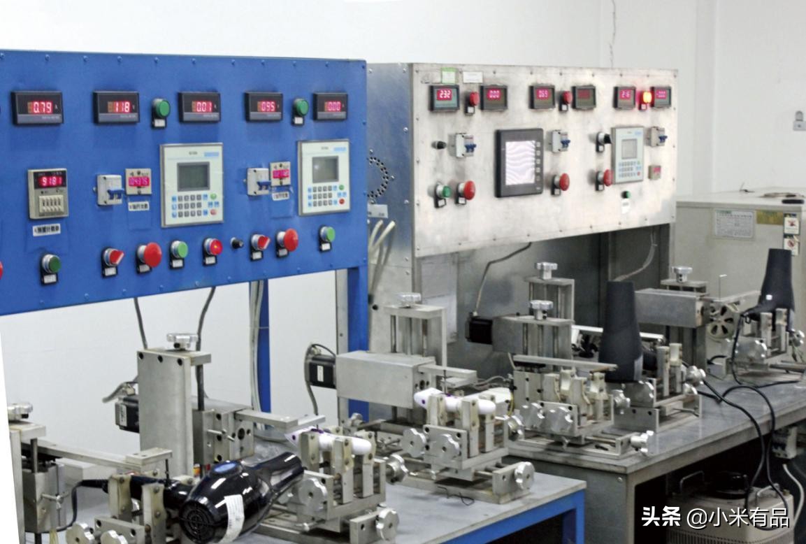 小米可折叠蒸汽挂烫机,小米手持挂烫机即熨即穿轻巧便捷