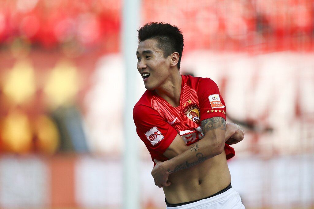 韦世豪强势来袭,中超韦世豪霸气视频