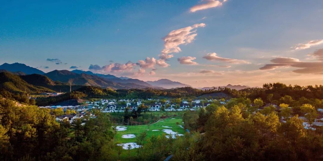 安吉桃花源逸竹,安吉江南桃花源