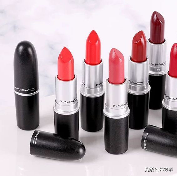 这根口红随便涂都美死了好嘛!我真怕抢不到!