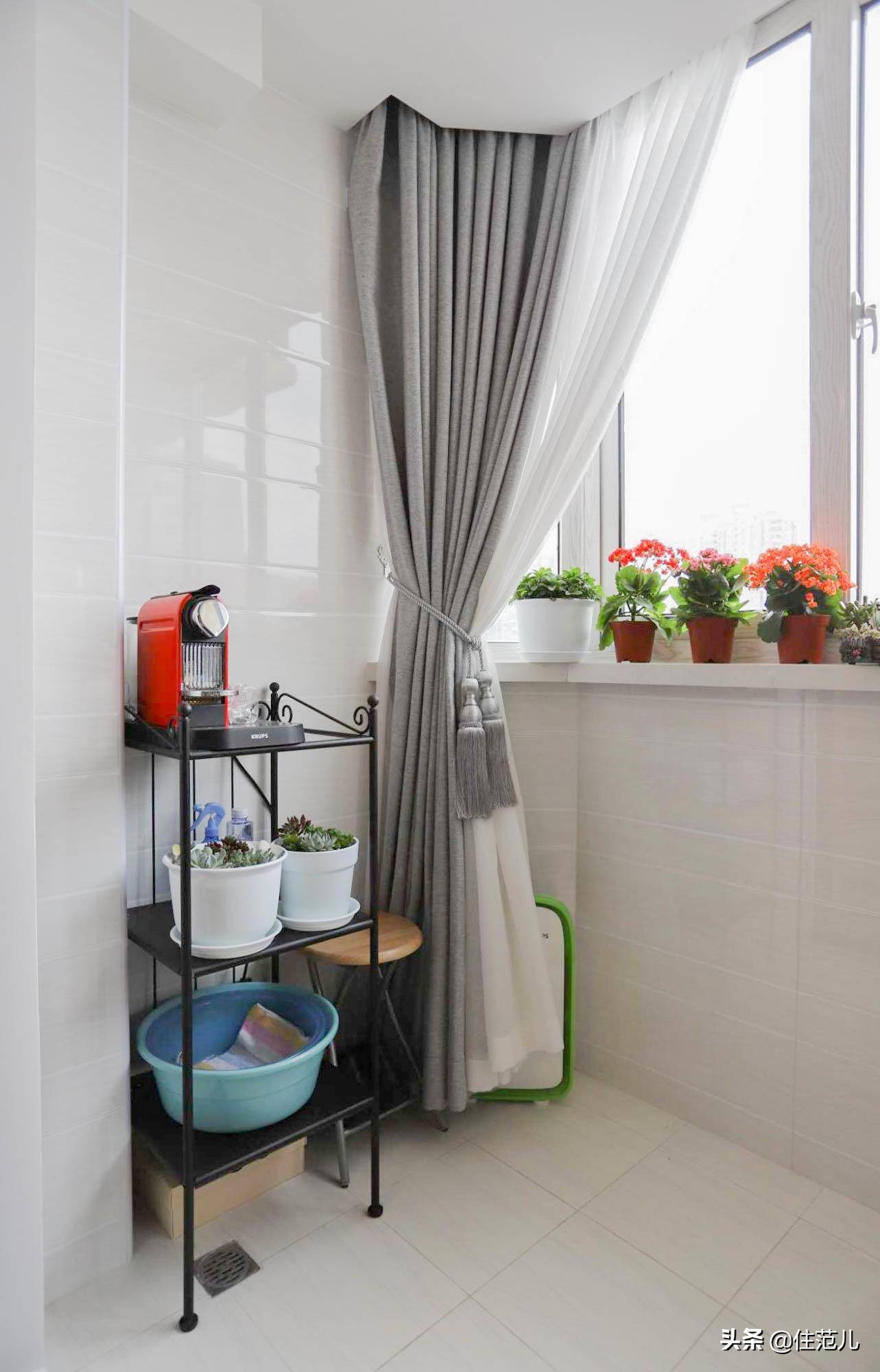 58㎡两室一厅，小户型也能拥有中岛厨房，父母硬核装修胜过年轻人