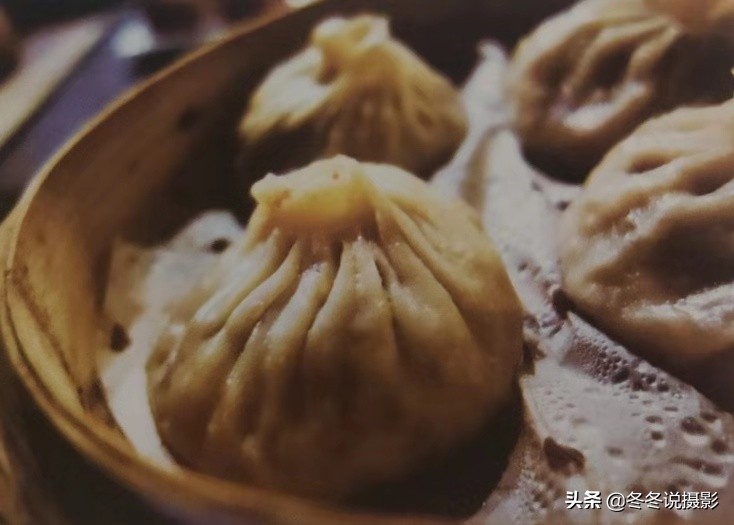 美食摆盘拍照构图,拍餐桌怎么拍出高级感