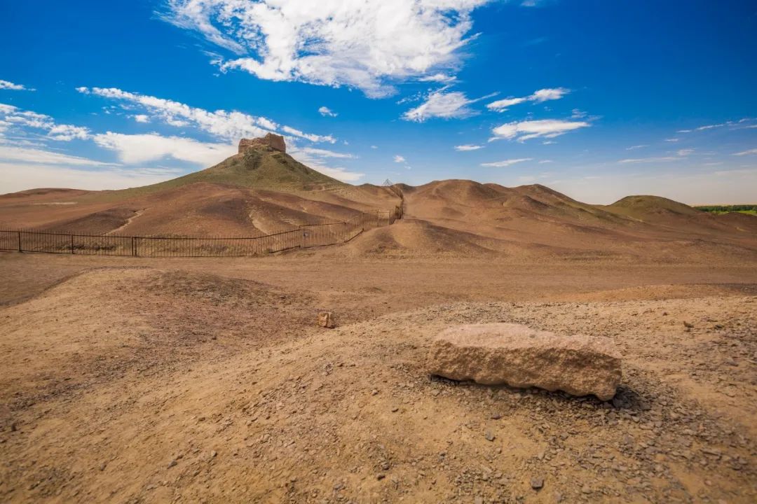 武汉大学教授唐诗宋词,武大教授讲唐诗