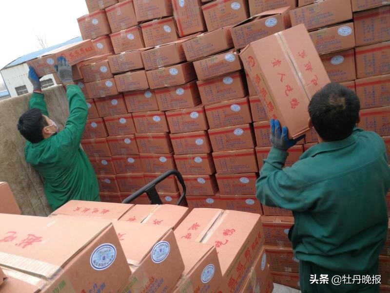 成武企业呱呱鸭抗疫复工顶呱呱