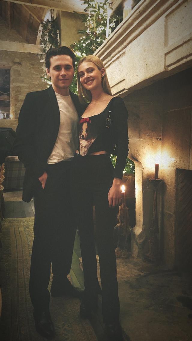 贝克汉姆二儿子最新造型,贝克汉姆大儿子像爱因斯坦