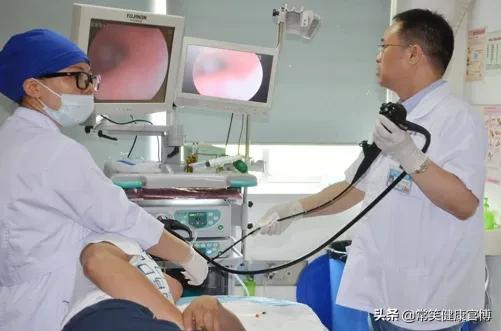 无痛胃镜和普通胃镜到底选择哪个,无痛胃镜和普通胃镜该怎么选