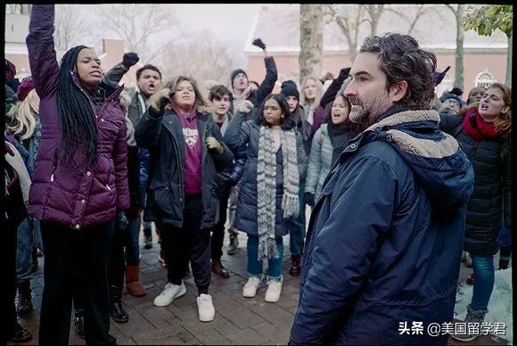 《英文系主任》笑中带泪！道出欧美学术圈心酸内幕！太真实