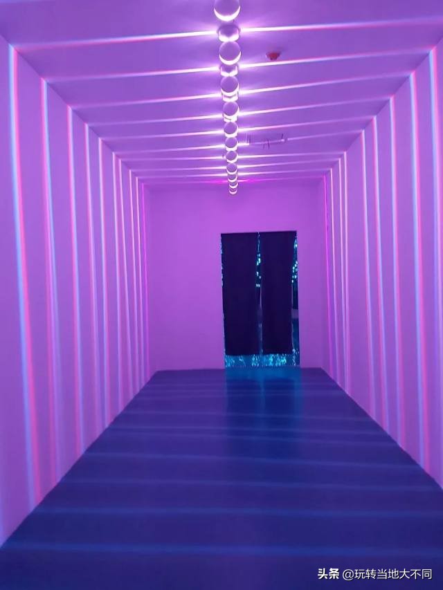 重庆来福士网红打卡观景,来福士重庆网红打卡点晚上好玩