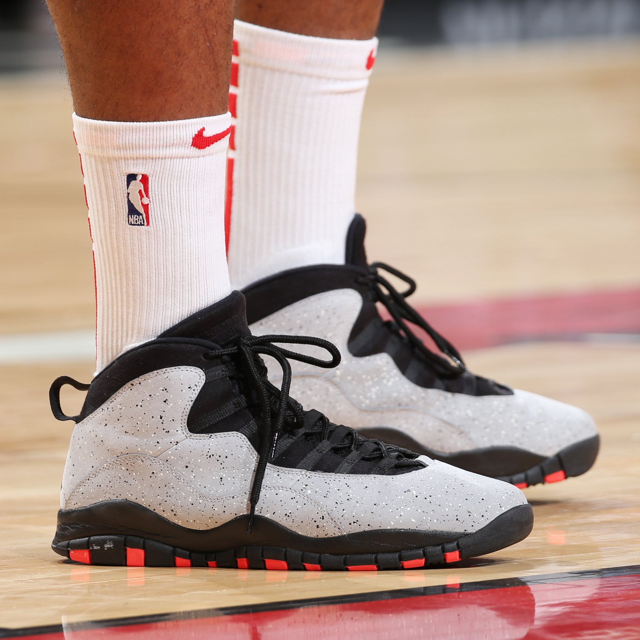 盘点nba上脚球鞋哈登篇,nba球鞋今日上脚