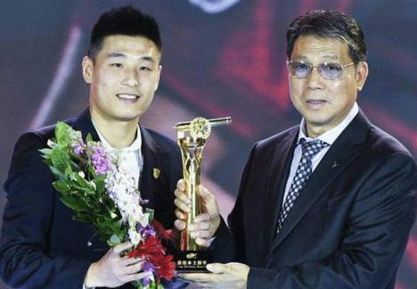 深析|从崇明岛“种子”到全村人希望浅谈武磊开挂般的生涯进阶路