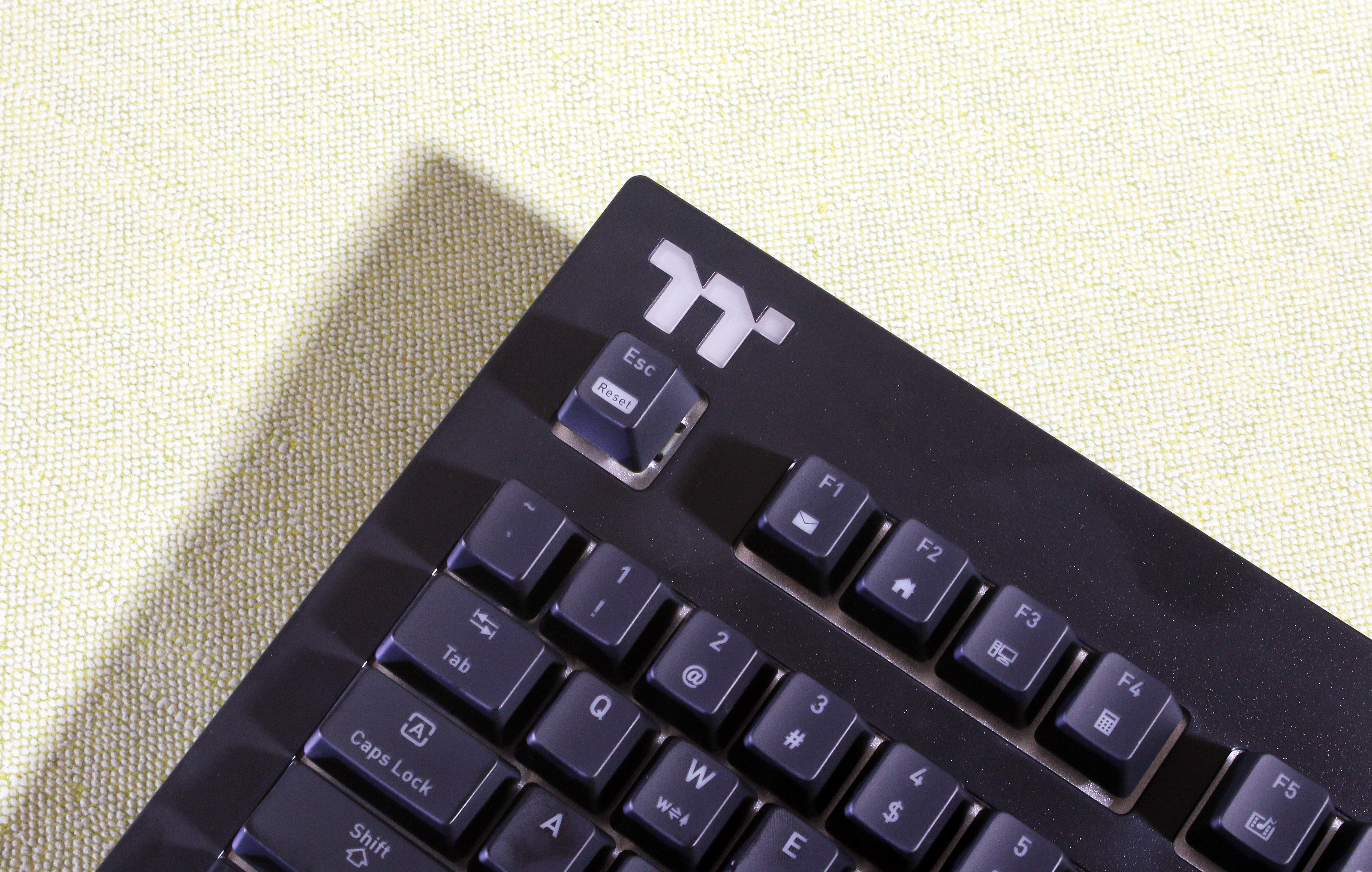 tt星脉银轴键盘,星脉x1银轴键盘