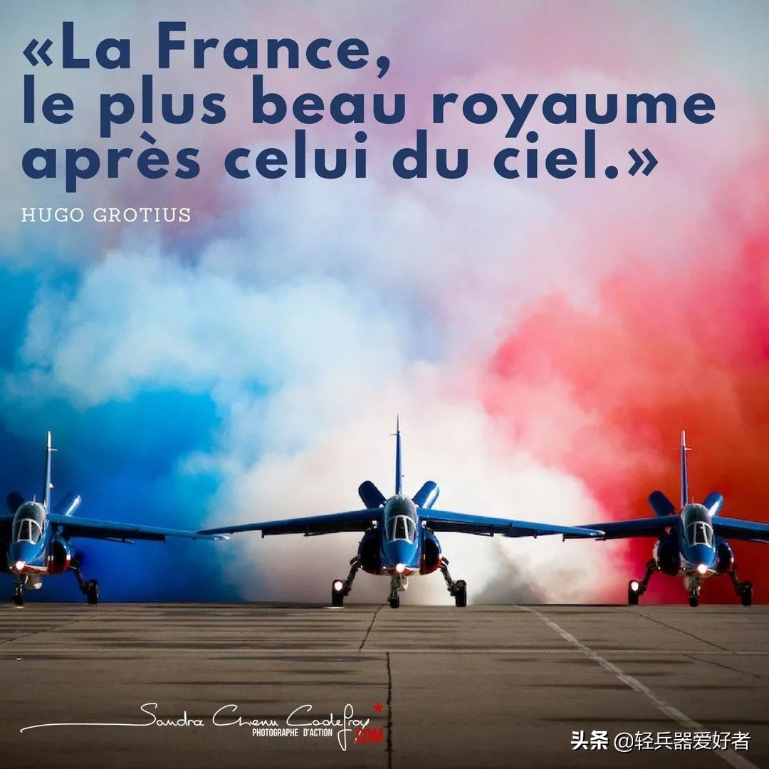 法军换装轻*器武**！GLOCK17手枪，SCAR*击狙**步枪成为新一代制式装备