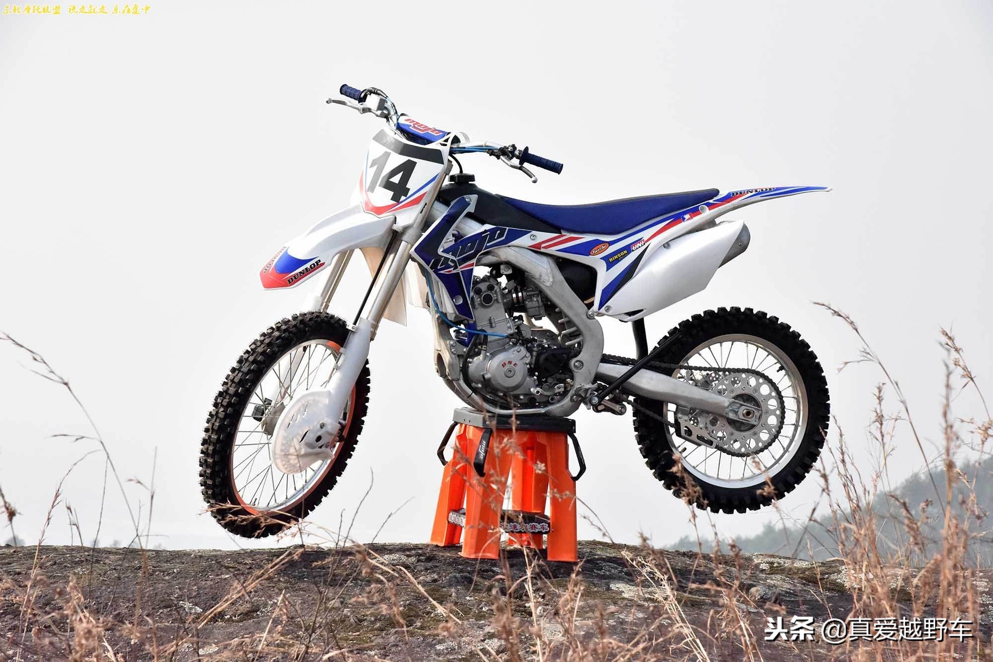 一分钟带你了解越野摩托,一分钟带你了解越野摩托车
